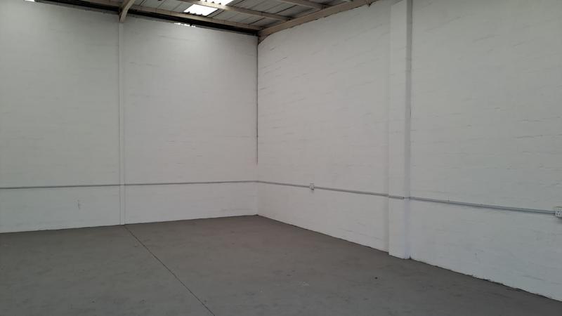 To Let commercial Property for Rent in Walmer Eastern Cape